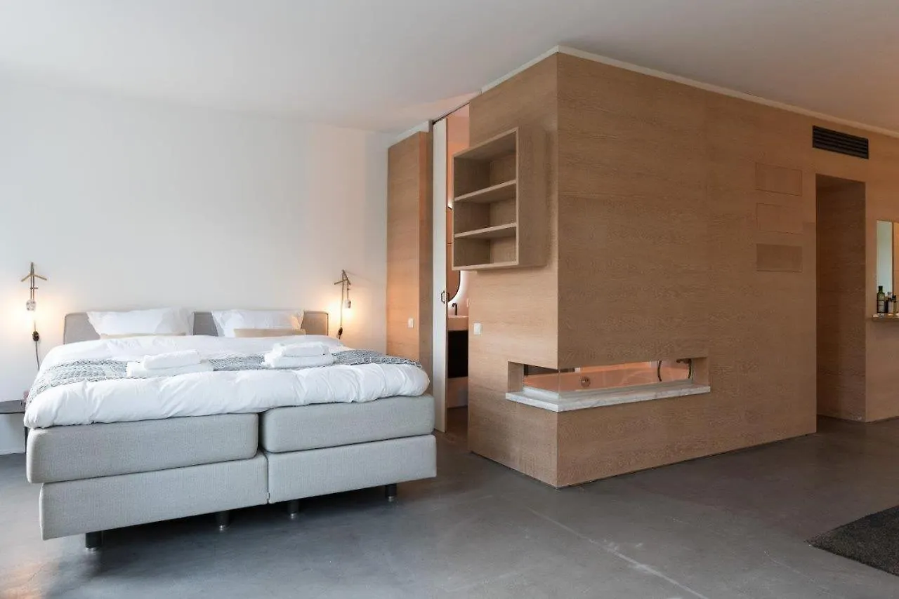 City Centre Loft On The Historic Canal Utrecht