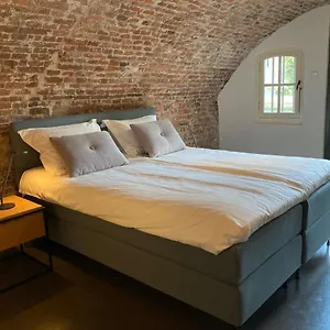 2* Hotel De Hoendervorst