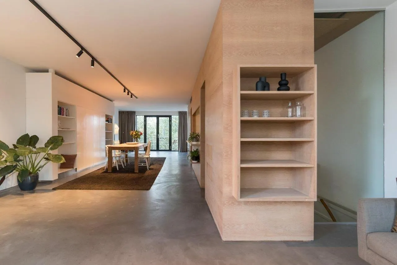 City Centre Loft On The Historic Canal Utrecht 0*,
