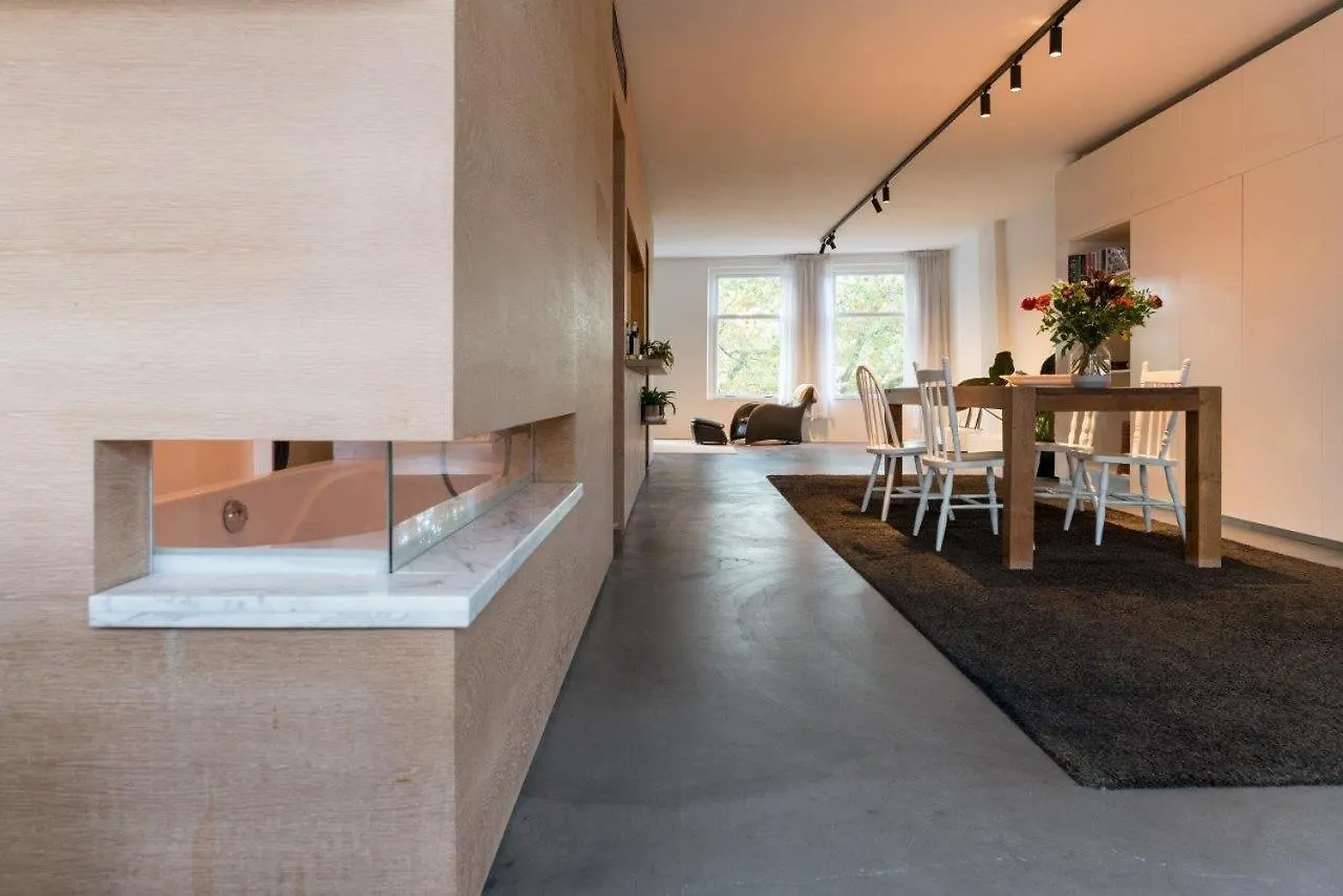City Centre Loft On The Historic Canal Utrecht